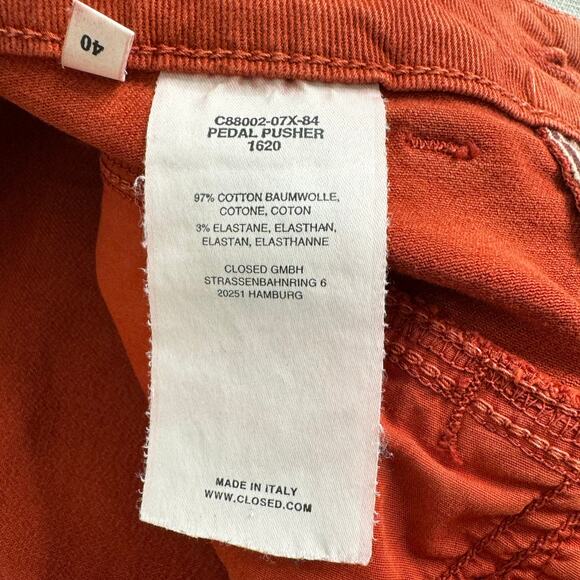 Closed pedal pushers - Picture 10 of 15